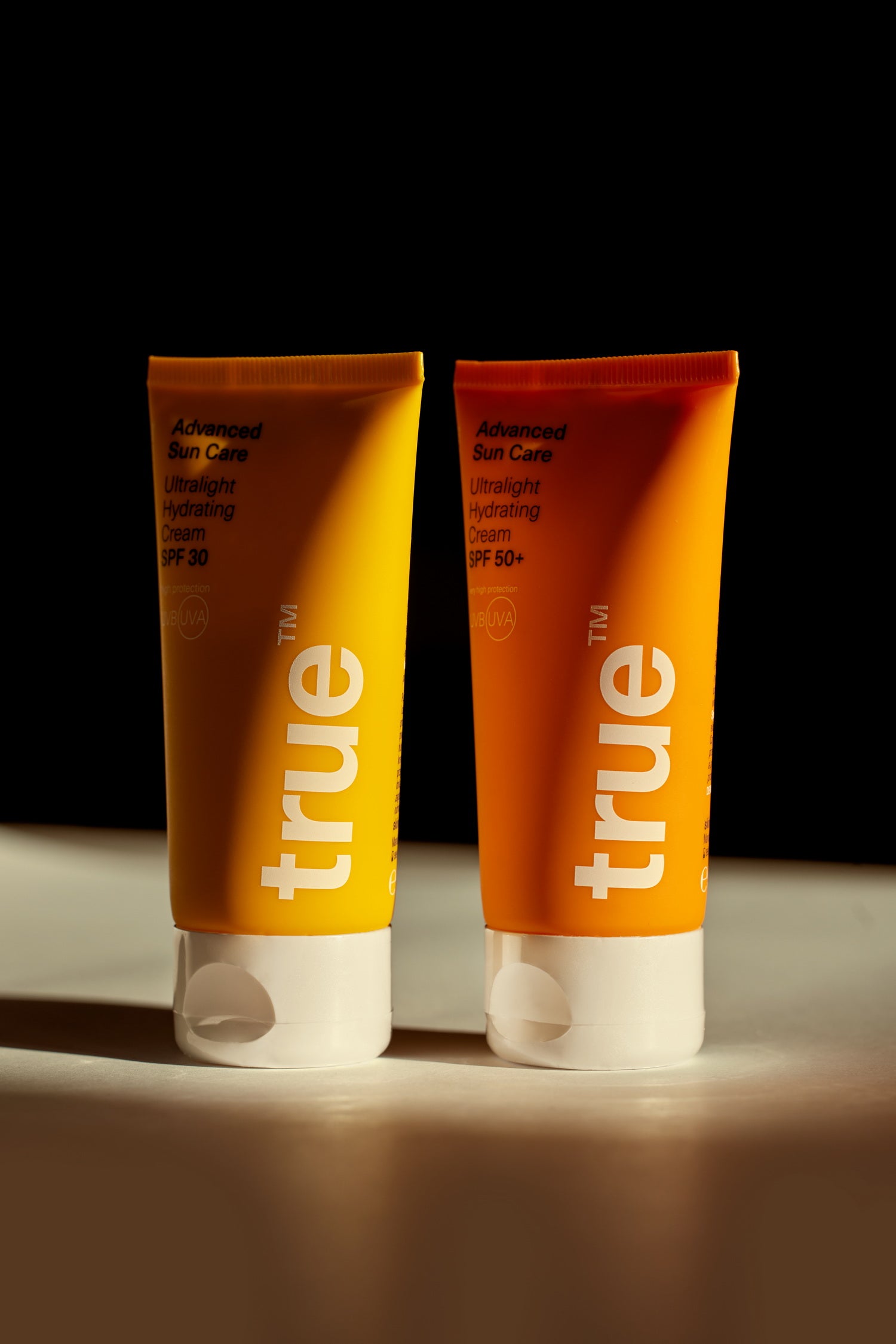 Ultralekki nawilżający krem SPF30